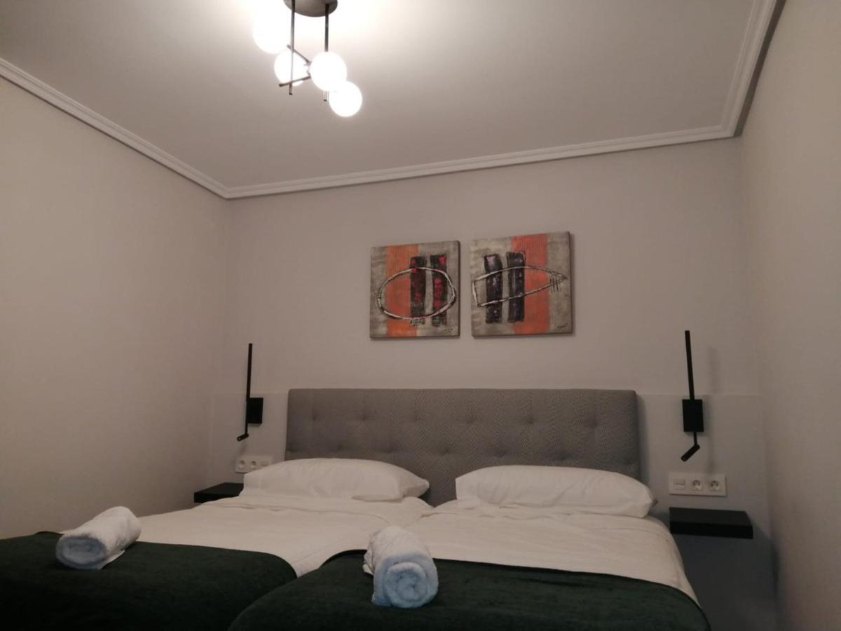 Lugar Especial, Gran Patio, Junto Al Ayuntamiento Apartment Bilbao Ngoại thất bức ảnh